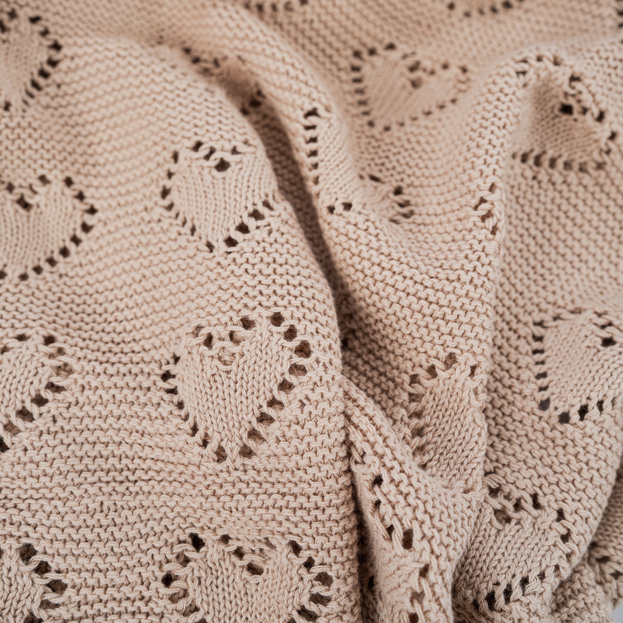 Waffle Weave Knitted Baby Blanket – Soft & Breathable Cotton Yarn, Lightweight & Cozy Crib or Stroller Blanket for Newborns & Toddlers