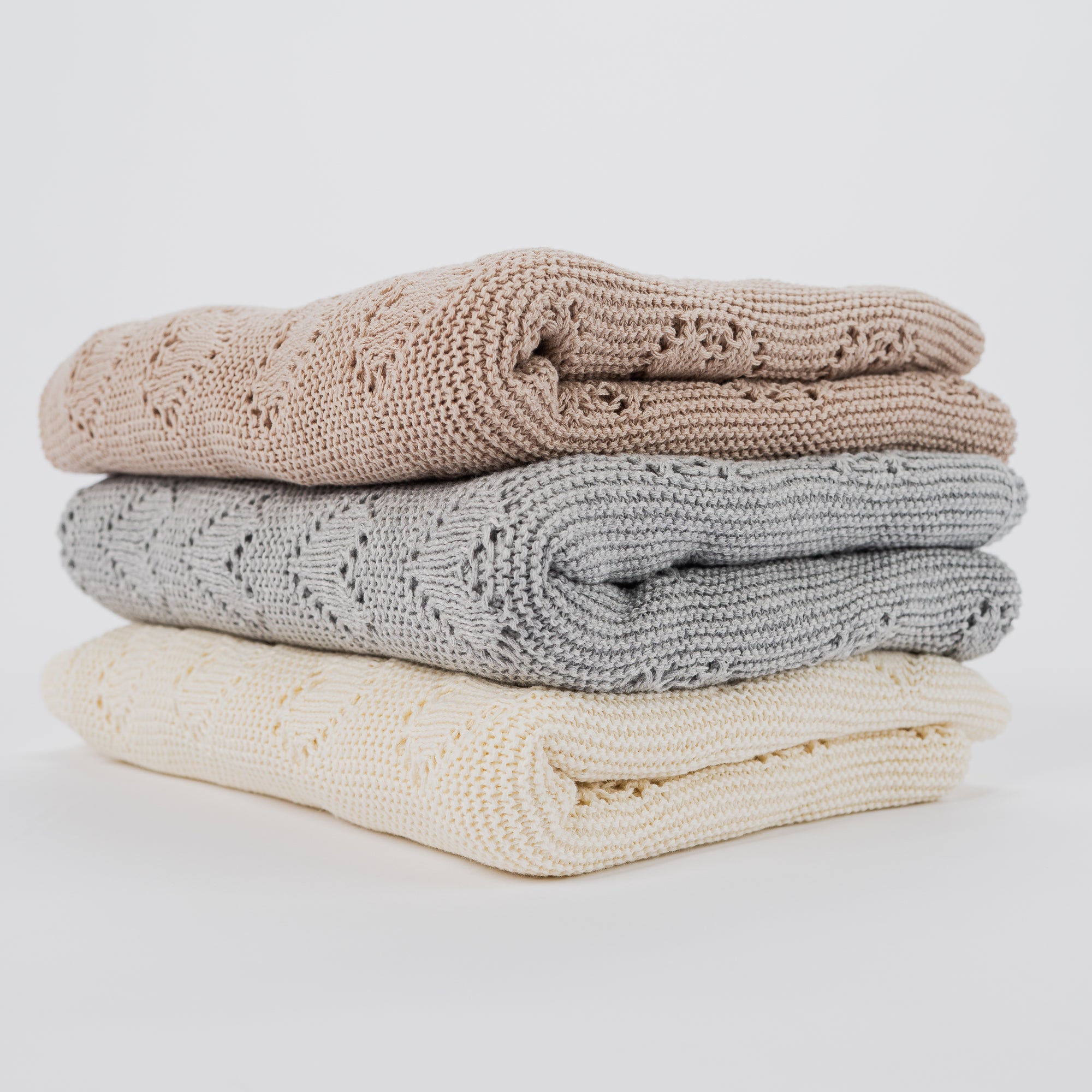 Waffle Weave Knitted Baby Blanket – Soft & Breathable Cotton Yarn, Lightweight & Cozy Crib or Stroller Blanket for Newborns & Toddlers