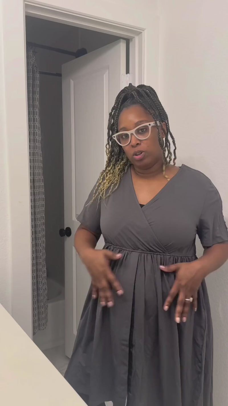 Video of the Baby Bliss Vara sleeved labor and delivery gown